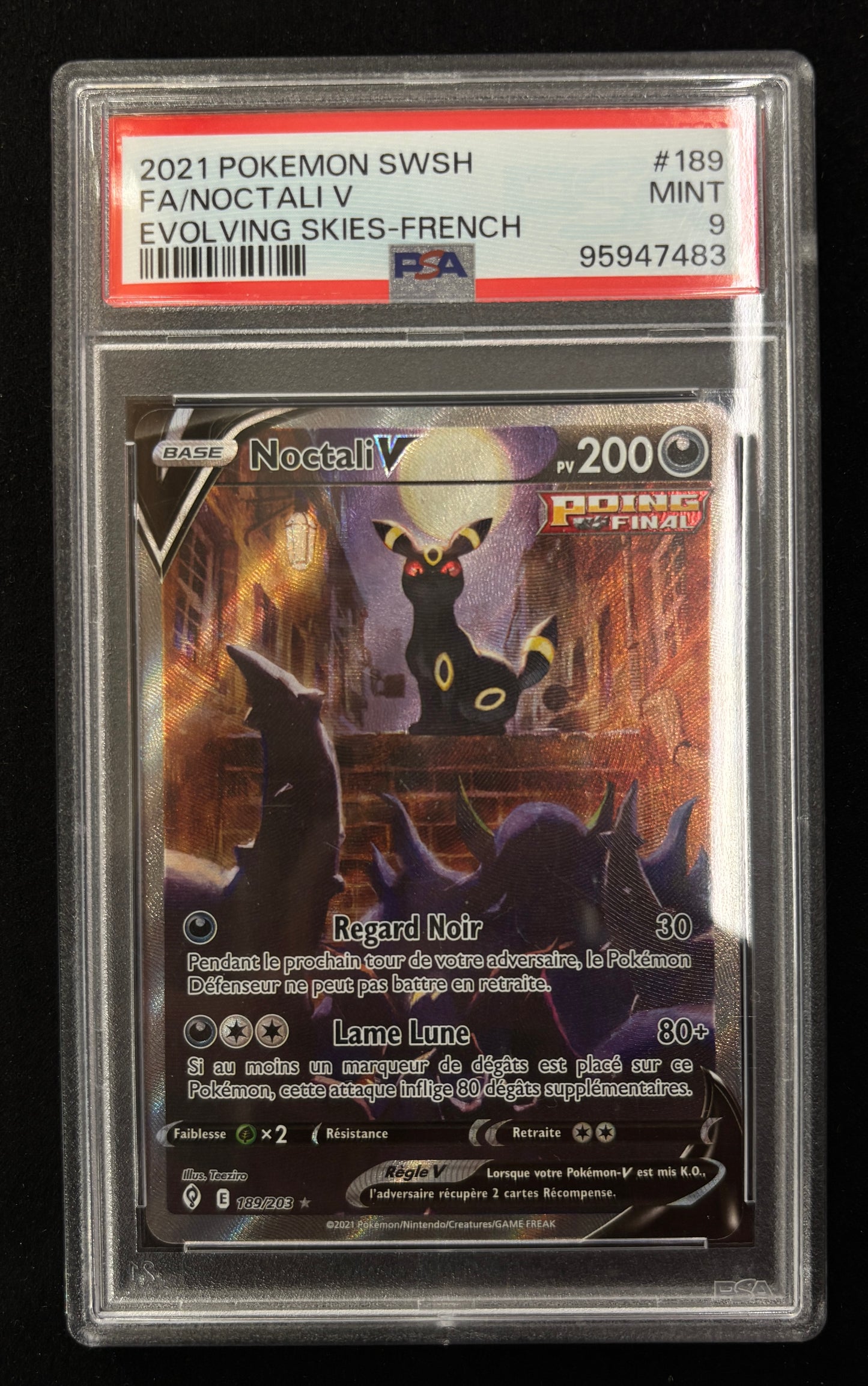 Carte Pokemon gradée - Noctali V 189/203 - PSA 9 - FR