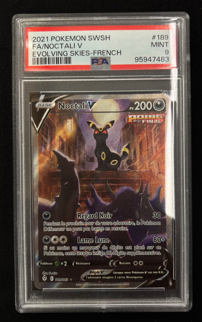 Carte Pokemon gradée - Noctali V 189/203 - PSA 9 - FR